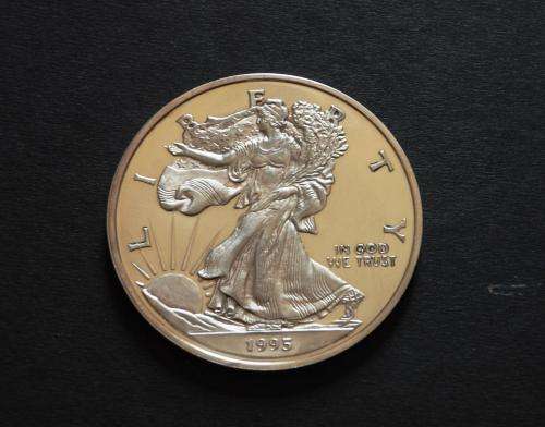 RARE - WOW 1995 USA LIBERTY 8oz (Half Pound) Sterling Silver .999 Pure COIN