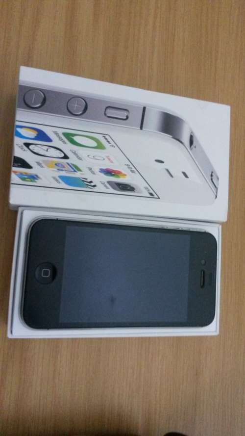 **BOXED** iPhone 4S 8GB (Black) FOR SALE!