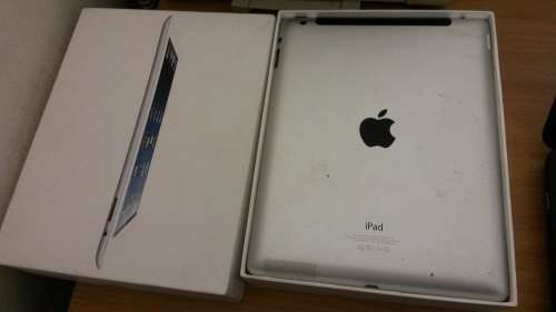 *BOXED* IPAD 4 FOR SALE