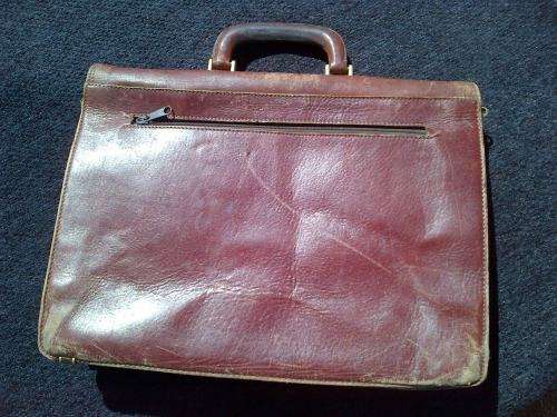 Vintage leather bag