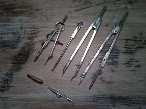 Vintage drawing set in original box