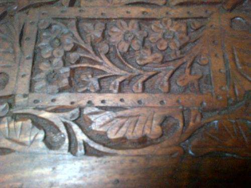 Vintage wooden Jewellery or Trinket box - carved