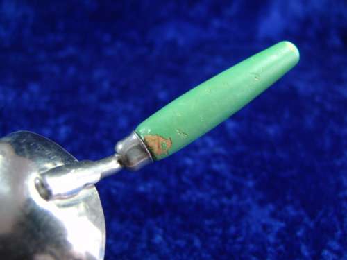 Vintage Measuring Spoon, Skyline made, Level fill 1/4 Cup with wooden hand - Made in Burnley England