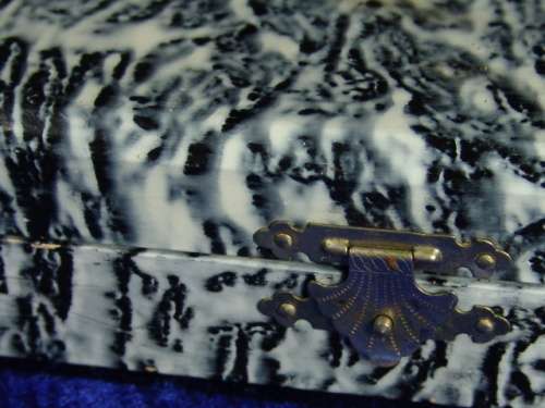 Vintage Sheffield "Valiant" Horn handle 3 piece Carvery Set  in original case