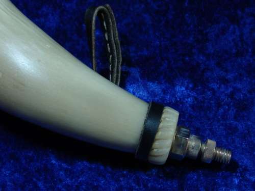 Antique Cow Horn Blackpowder Flask, possibly Boer war, very rare find