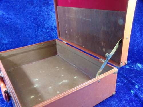 Vintage Brown Faux Leather Travelling Suitcase - excellent condition