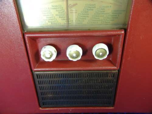 Vintage 1950's Art Deco style Portable Tube Radio - Audiola - Denmark - guaranteed working condition