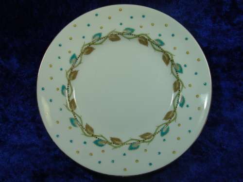 Royal Doulton bone porcelain Trio - Polkadots and leaves - gold trim - H4864