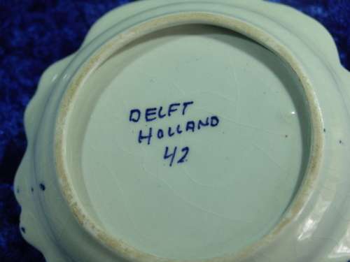 A collection of 3 Vintage Delft ornaments - Ashtray, Clog and Spoon