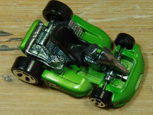 Collectable die cast Hot Wheels First Edition Go Kart 1997 - Scale model toy Car