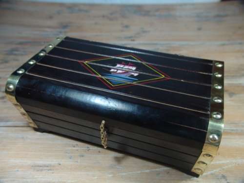 Vintage Large wooden "Treasure chest" Musical Jewelry Box