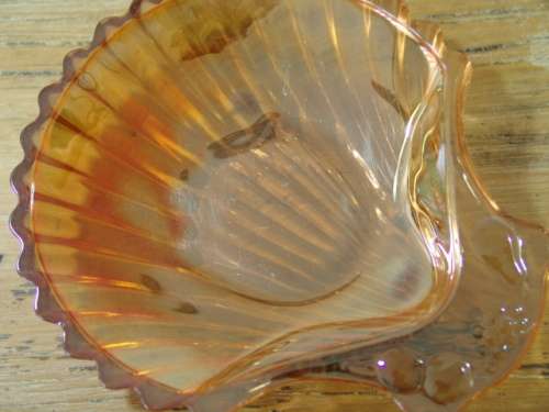 Vintage Amber depression Carnival glass candy Dish - sea shell shape