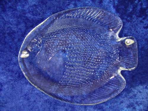 Fish serving set - fish shaped glass serving Platter and 4 plates