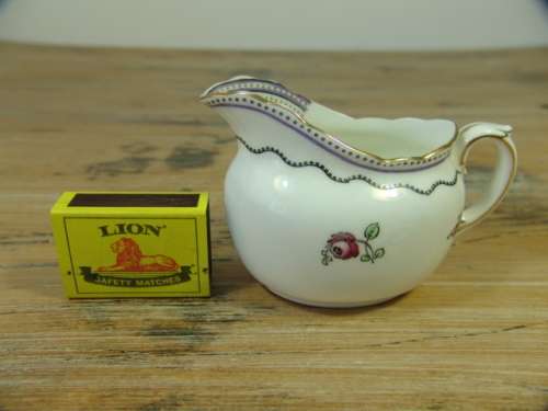 Vintage Royal Doulton Creamer - E9787