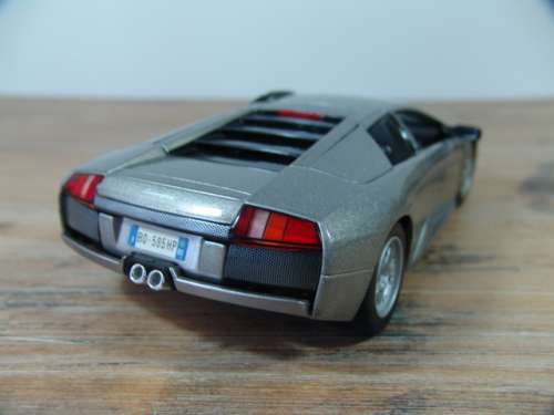 Collectable die cast model Car - Maisto Lamborghini Murcielago - 1:18