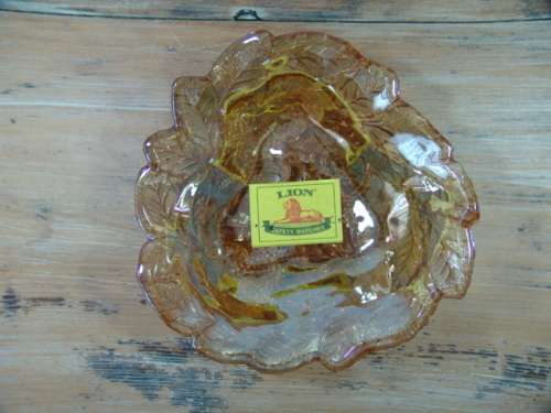 Vintage Indiana Amber Carnival glass candy Dish