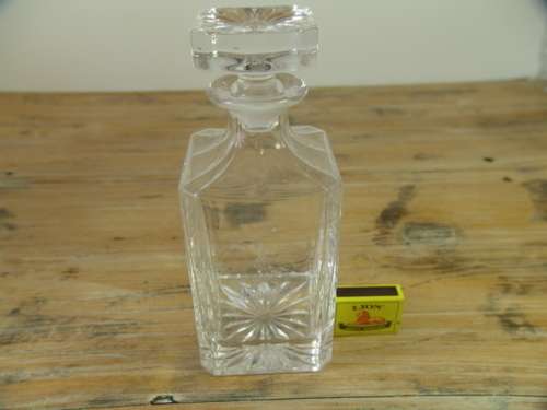 Johnnie Walker glass Decanter with Stopper