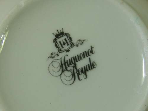 Vintage Huguenot Royale porcelain Tea Set -, 21 Piece, serves 6