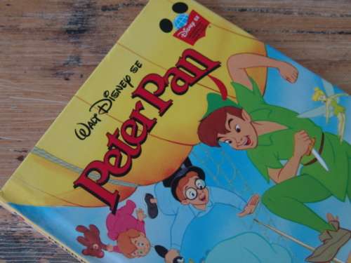 Walt Disney - Afrikaans Childrens Hardcover illustarted Story Book - Peter Pan