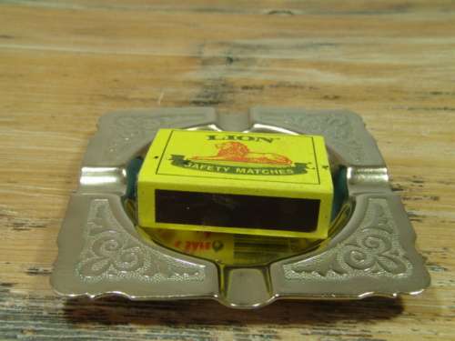 Vintage stainless steel Ashtray **No reserve auction Now On at Port no.5**