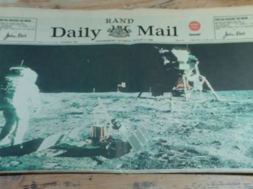 Vintage  Saturday 9 August 1969 Rand Daily Mail newspaper - Moon landing - 8 pages