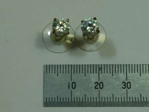 Pair of vintage clear stone Earrings