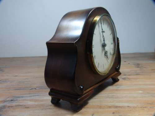 Hermle wooden Mantle clock, Mantel clock