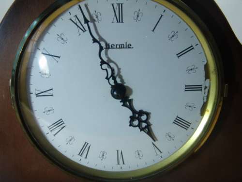 Hermle wooden Mantle clock, Mantel clock