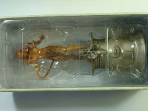 DC Comics Chess collection action figurine, Cheetah, collectable Super hero character
