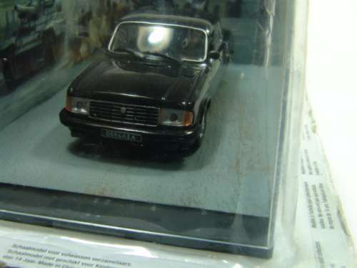 James Bond, 007, Collectable die cast model car, Diorama, GAZ Volga, Golden Eye.