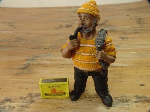 Resin figurine, Fisherman with pipe