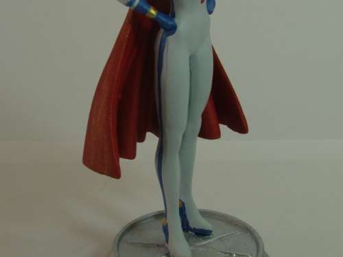 DC Comics Chess collection action figurine, Powergirl, collectable Super hero character