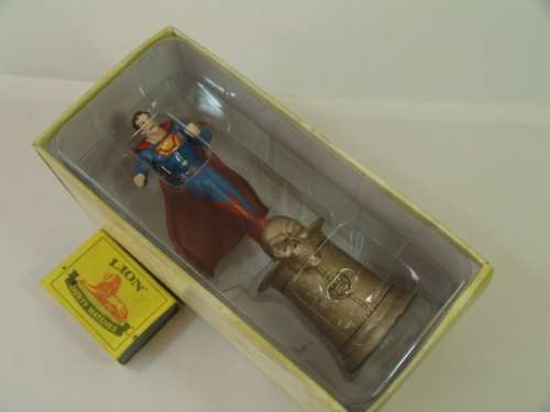 DC Comics Chess collection action figurine, Ultraman, Super hero character, collect them all