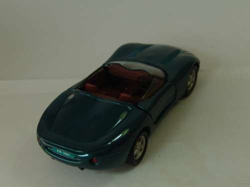 Collectable die cast scale model Car, Maisto, Jaguar XK 180 in original box, 1:37, vintage