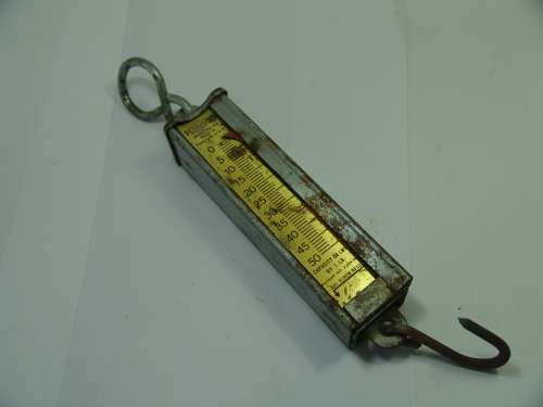 Hanson vintage spring hanging Scale No.3, metal and brass, 50 LBS, no.894, USA, 14cm