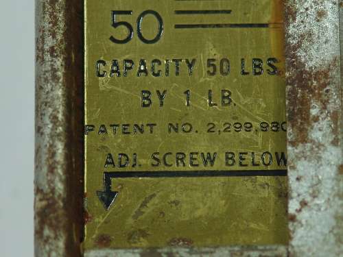 Hanson vintage spring hanging Scale No.3, metal and brass, 50 LBS, no.894, USA, 14cm