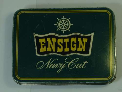 Vintage Ensign Navy cut Tabacco Tin, 11cm x 8cm