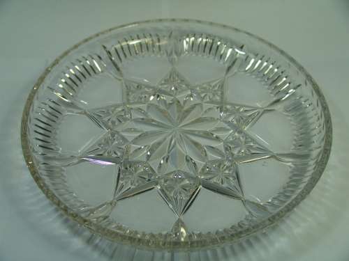 Vintage clear pressed glass serving Dish - 25cm diam