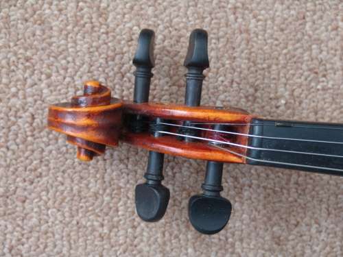 Vintage Stentor Violin with Bow and original case. Pat. No. 923056076