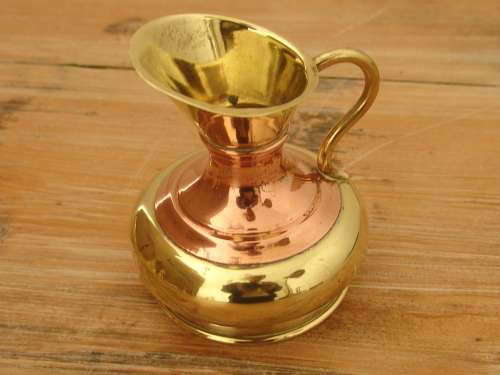 Vintage copper and brass Pitcher - 10cm high