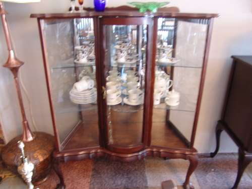 Vintage Imbuia Ball and claw display Cabinet, Show case, curved glass door - 100m x 44cm x 125cm
