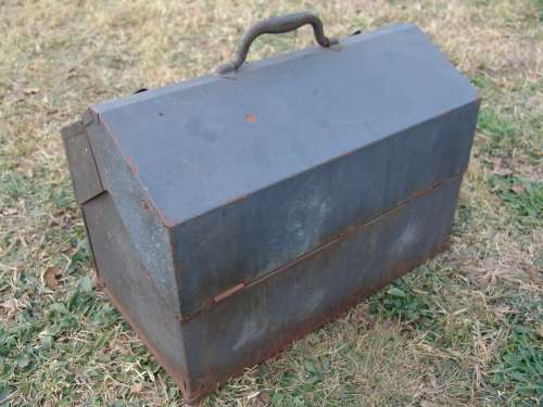 Vintage steel Toolbox with multiple storage compartments. 26cm x 46cm x 31cm
