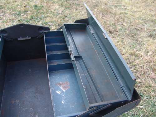 Vintage steel Toolbox with multiple storage compartments. 26cm x 46cm x 31cm