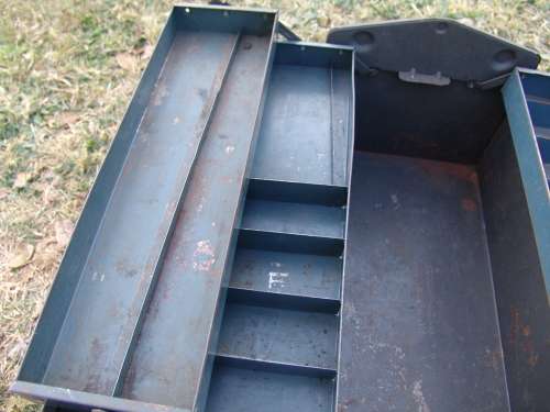 Vintage steel Toolbox with multiple storage compartments. 26cm x 46cm x 31cm