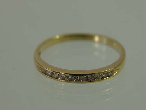18ct Yellow gold Half Eternity Ring with 11 diamonds, 0,13ct, colour I, VS/SI - NWJ Valuation cert.