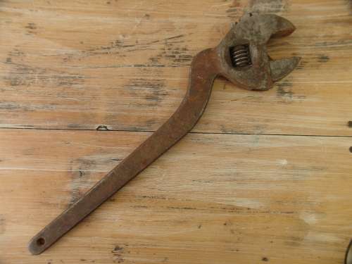 Large vintage angled Shifting spanner - 35cm