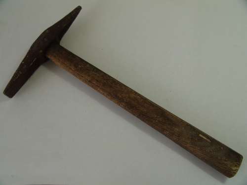Vintage steel and wood chipping Hammer - 23cm