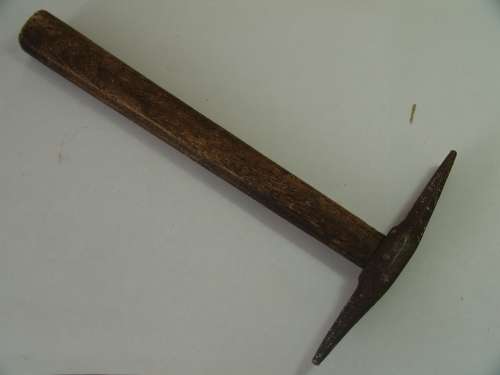 Vintage steel and wood chipping Hammer - 23cm