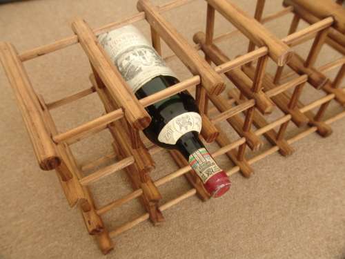 Vintage Wine rack, wood construction, 18 bottles