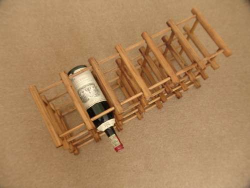Vintage Wine rack, wood construction, 18 bottles